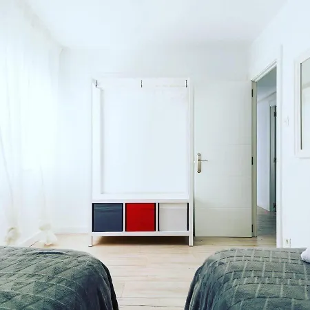 Lägenhet Silencioso Muy Luminoso Y Familiar